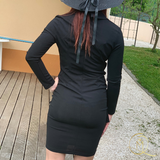 Robe noire businesswoman